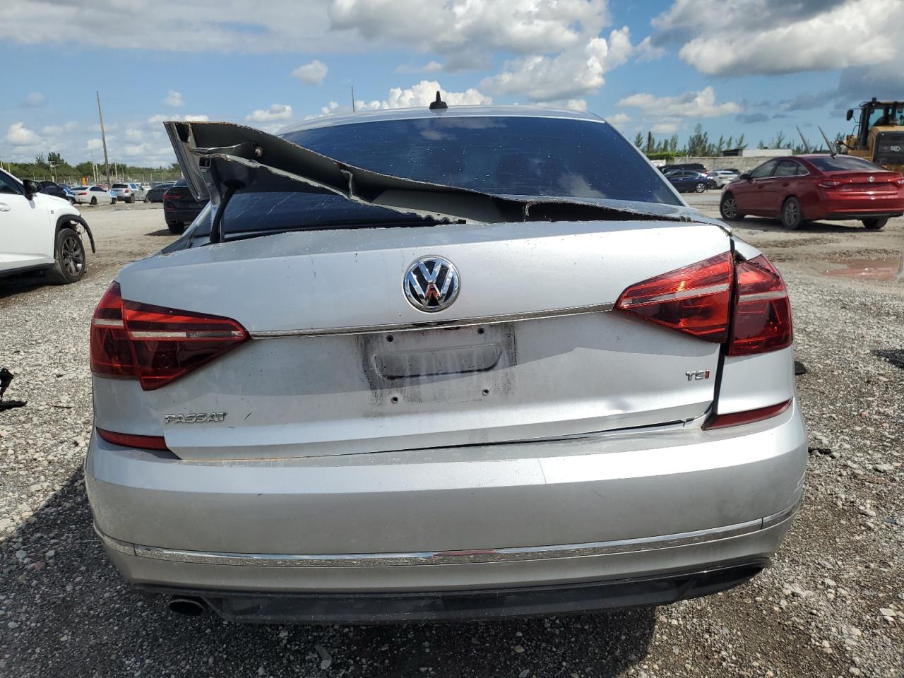 2017 Volkswagen Passat R-Line VIN: 1VWDT7A37HC001437 Lot: 80703885
