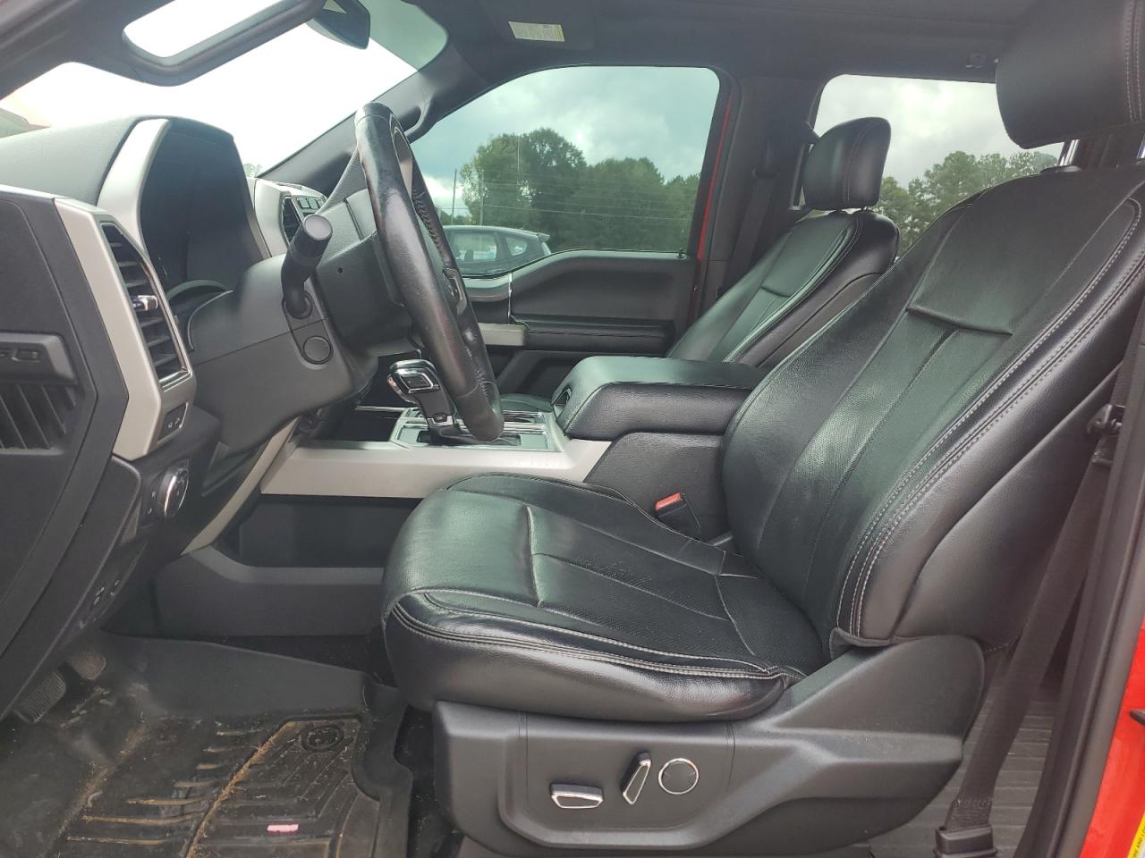 2018 Ford F150 Supercrew VIN: 1FTEW1E56JFB18633 Lot: 84246825