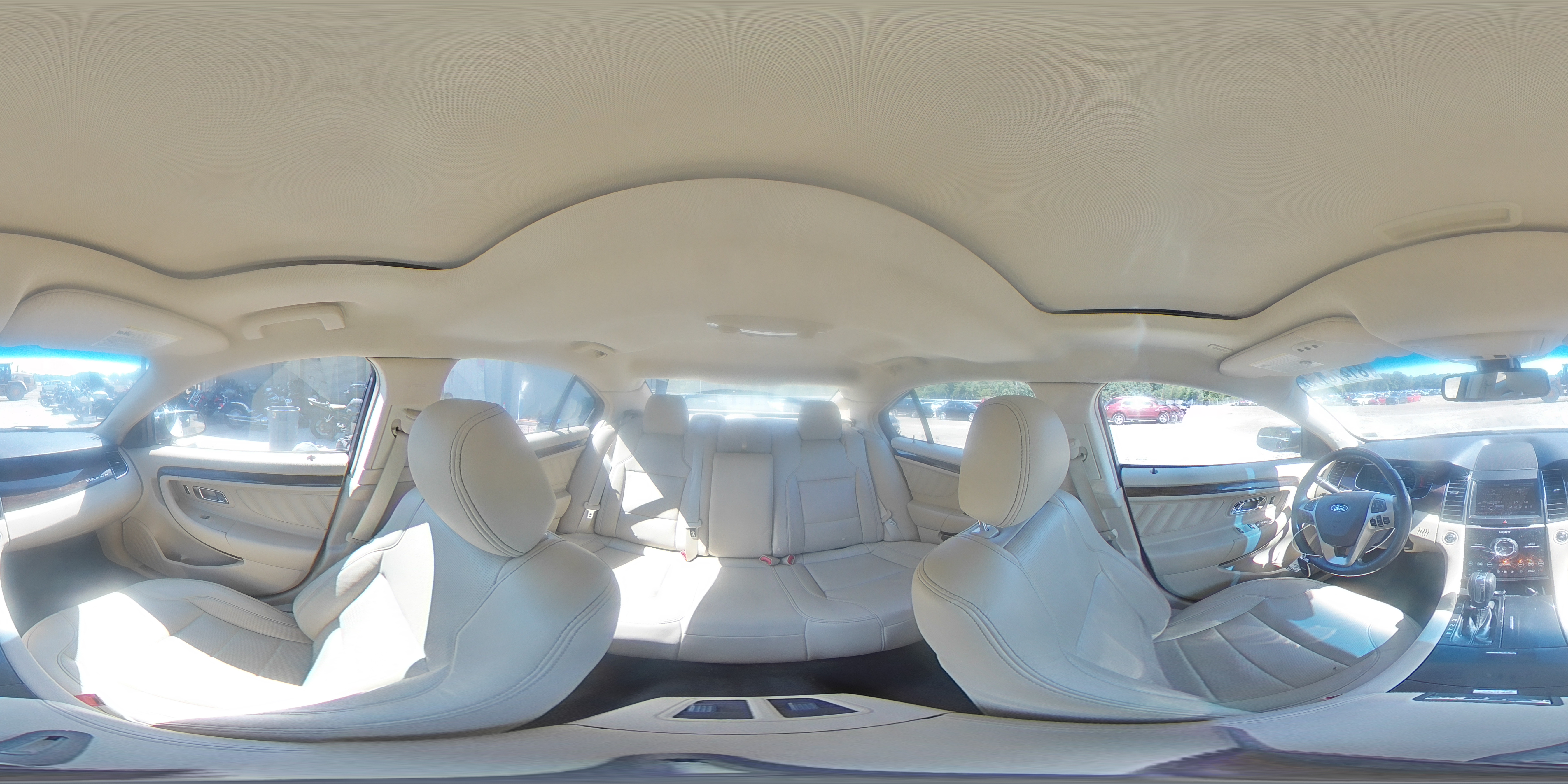 2015 Ford Taurus Limited VIN: 1FAHP2F85FG208761 Lot: 81476175