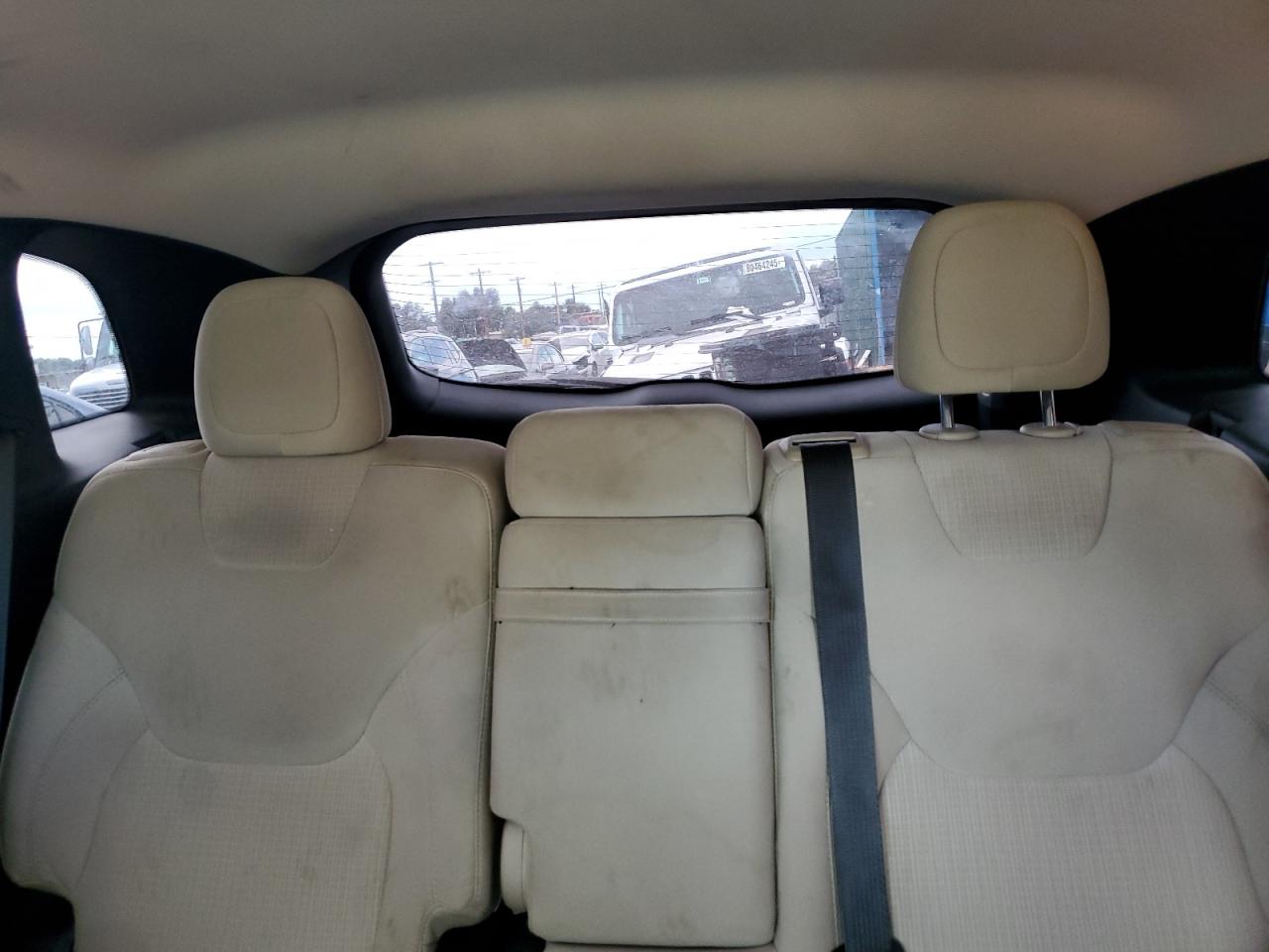 2015 Jeep Cherokee Latitude VIN: 1C4PJLCB4FW518306 Lot: 71712155