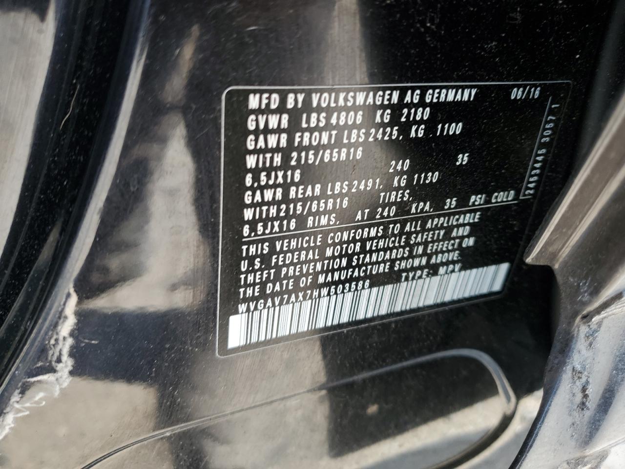 2017 Volkswagen Tiguan S VIN: WVGAV7AX7HW503586 Lot: 80779245