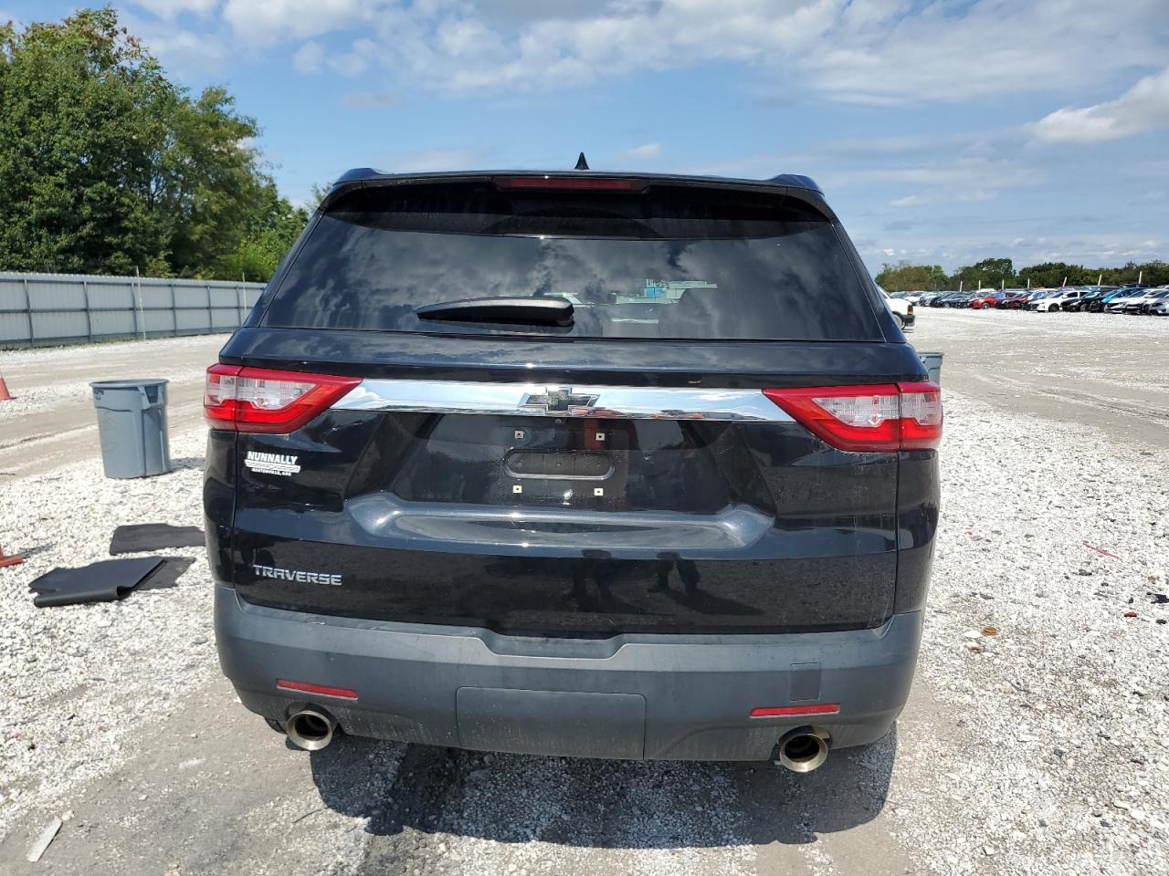2021 Chevrolet Traverse Ls VIN: 1GNERFKW3MJ135786 Lot: 81486995