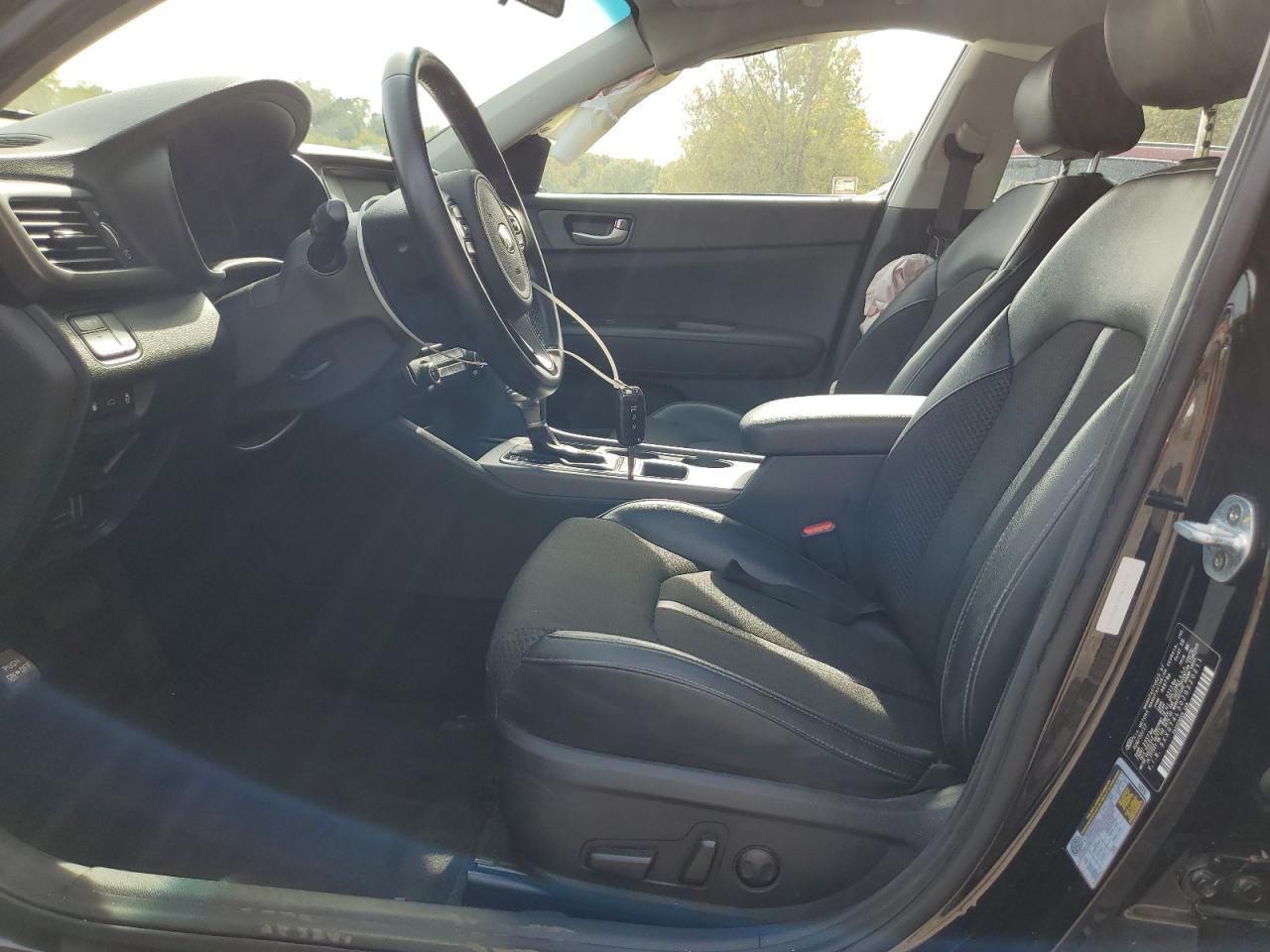 2018 Kia Optima Lx VIN: 5XXGT4L30JG220211 Lot: 81895795