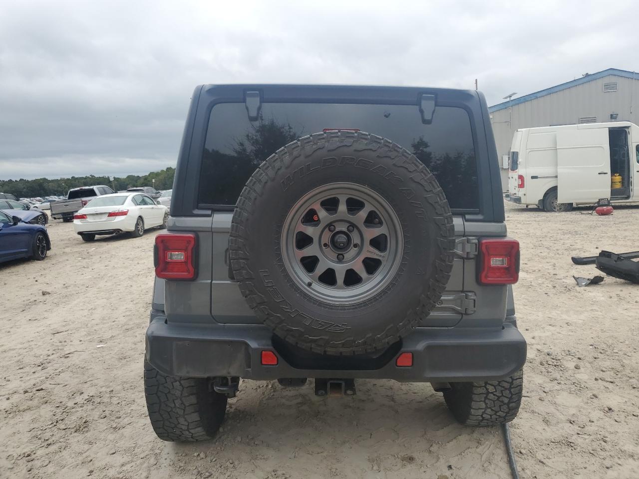 2021 Jeep Wrangler Unlimited Sahara VIN: 1C4HJXEG6MW583286 Lot: 83782305