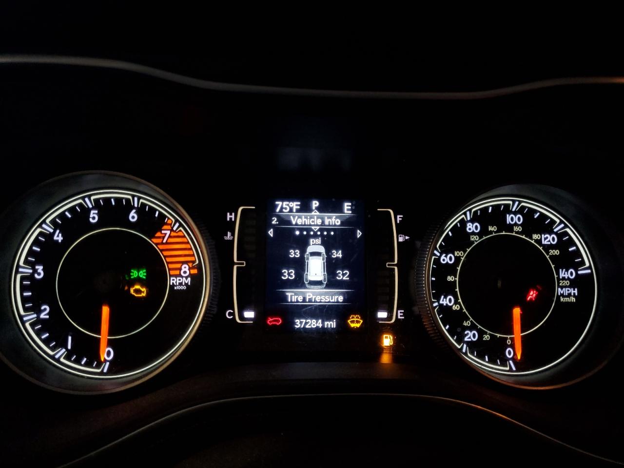 2019 Jeep Cherokee Latitude Plus VIN: 1C4PJMLX9KD113856 Lot: 71982505