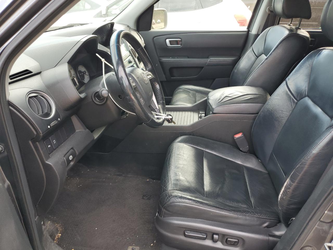 2010 Honda Pilot Touring VIN: 5FNYF4H96AB015410 Lot: 80493705