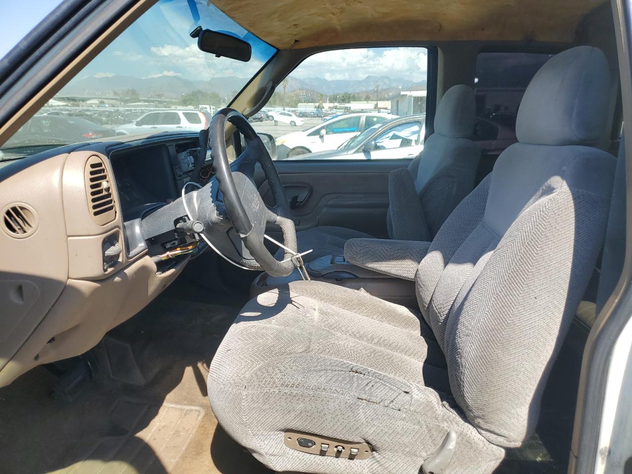 1995 GMC Sierra C1500 VIN: 2GTEC19K0S1502165 Lot: 80825185