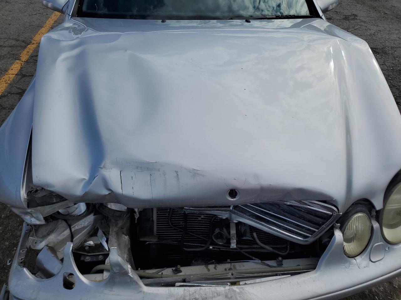 2003 Mercedes-Benz Clk 320 VIN: WDBLK65G23T143243 Lot: 81519055