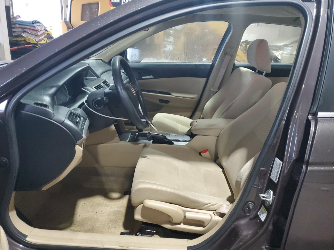 2011 Honda Accord Lx VIN: 1HGCP2F39BA026665 Lot: 83992355