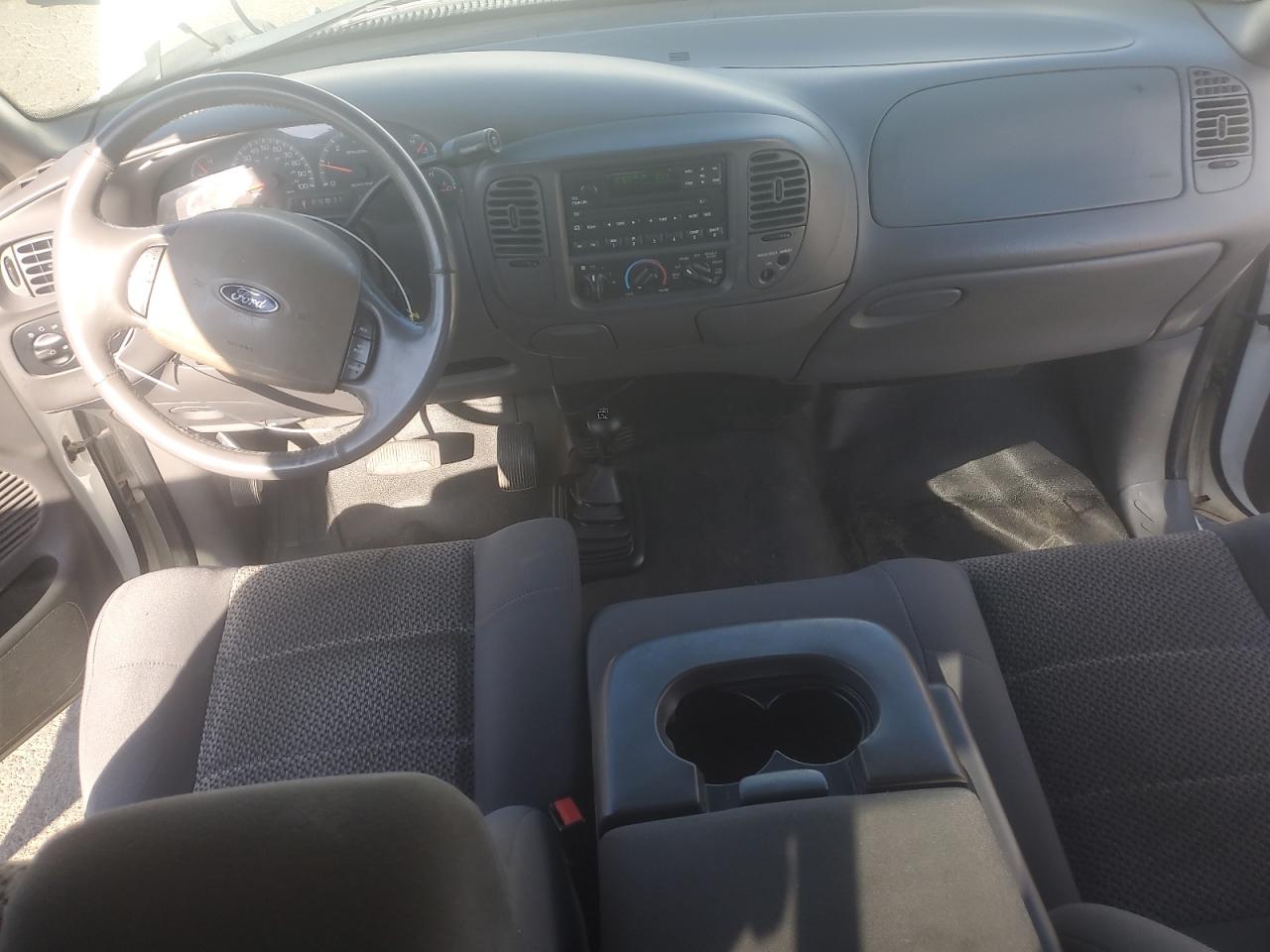 2002 Ford F150 VIN: 1FTRX18LX2NB95263 Lot: 82133435