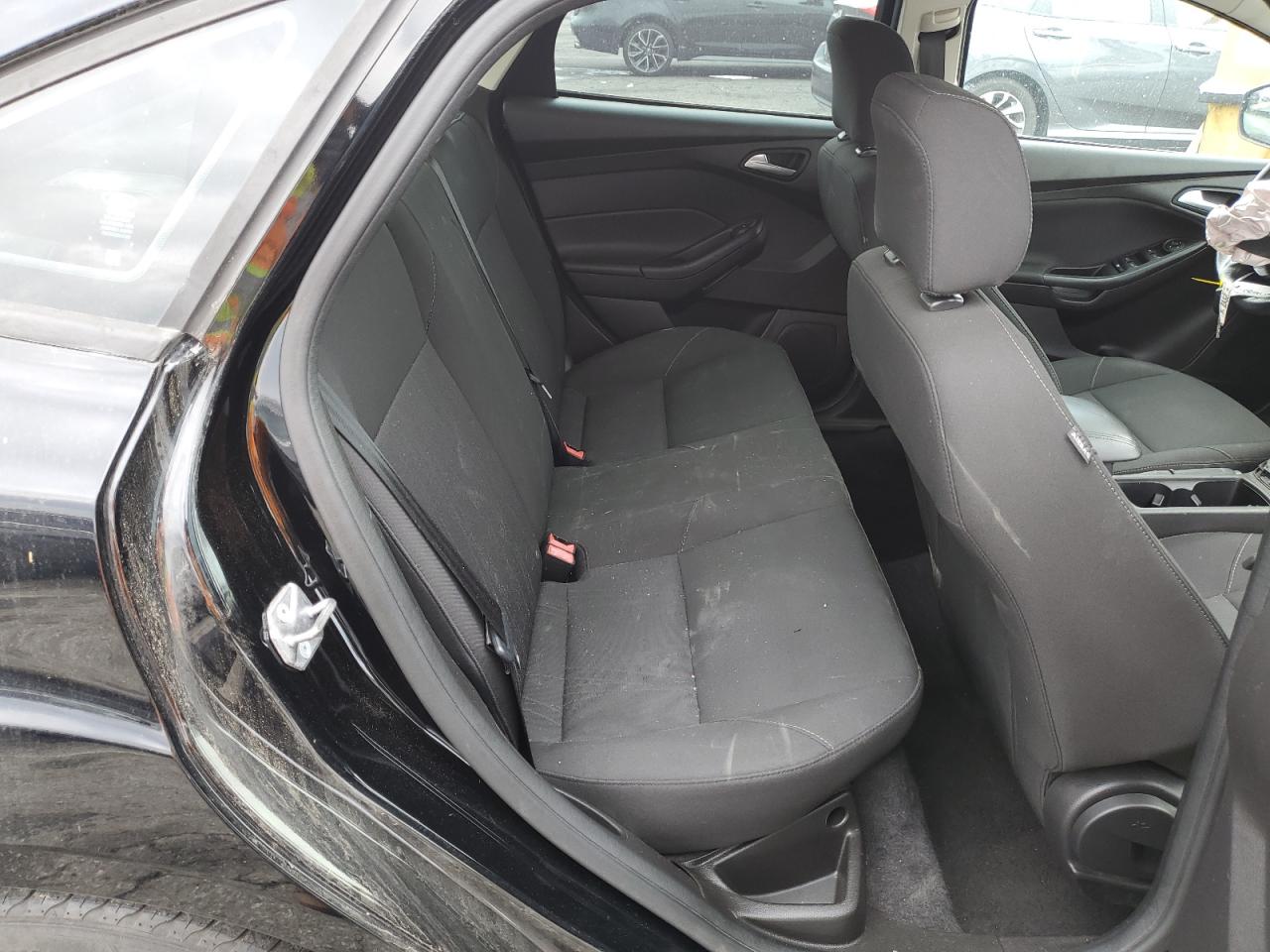 2017 Ford Focus Se VIN: 1FADP3F20HL216177 Lot: 81288805