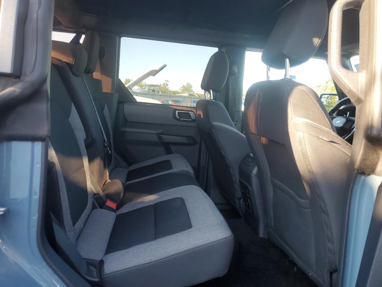 2022 Ford Bronco Base VIN: 1FMDE5BH9NLA86879 Lot: 72002485
