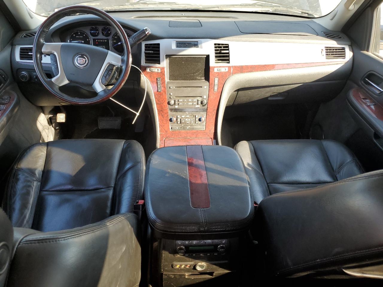 2008 Cadillac Escalade Esv VIN: 1GYFK66818R198559 Lot: 84005015