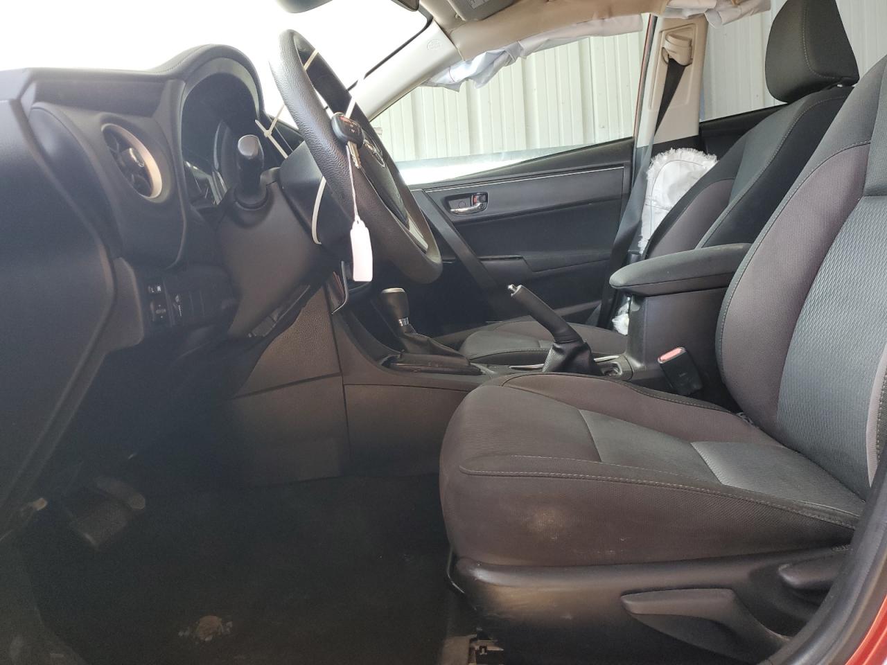 2019 Toyota Corolla L VIN: 5YFBURHE6KP932164 Lot: 80758085