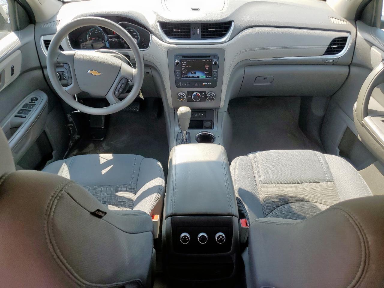 2014 Chevrolet Traverse Ls VIN: 1GNKRFKD0EJ351372 Lot: 81585415