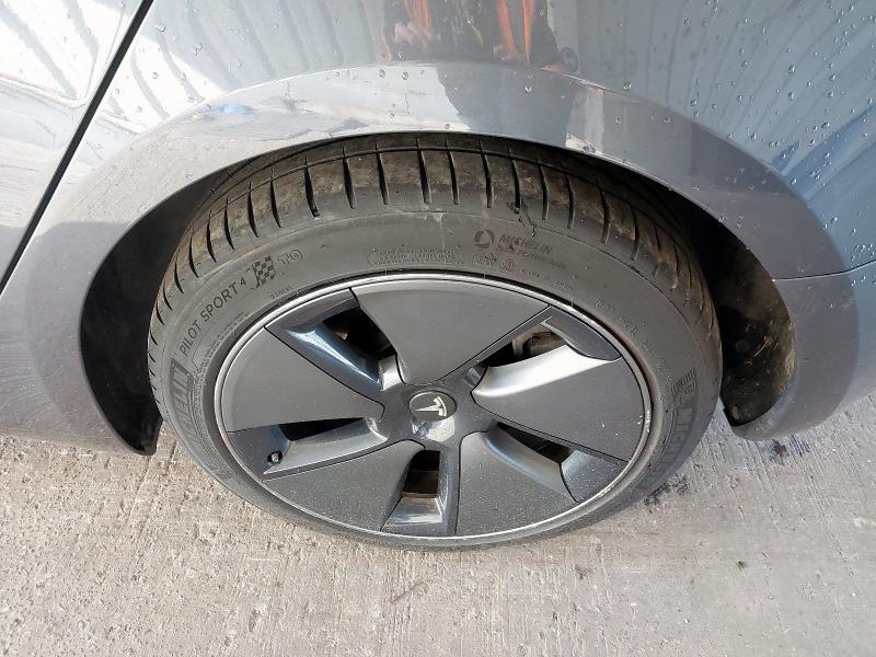 2022 TESLA MODEL 3 RWD 4DR AUTO