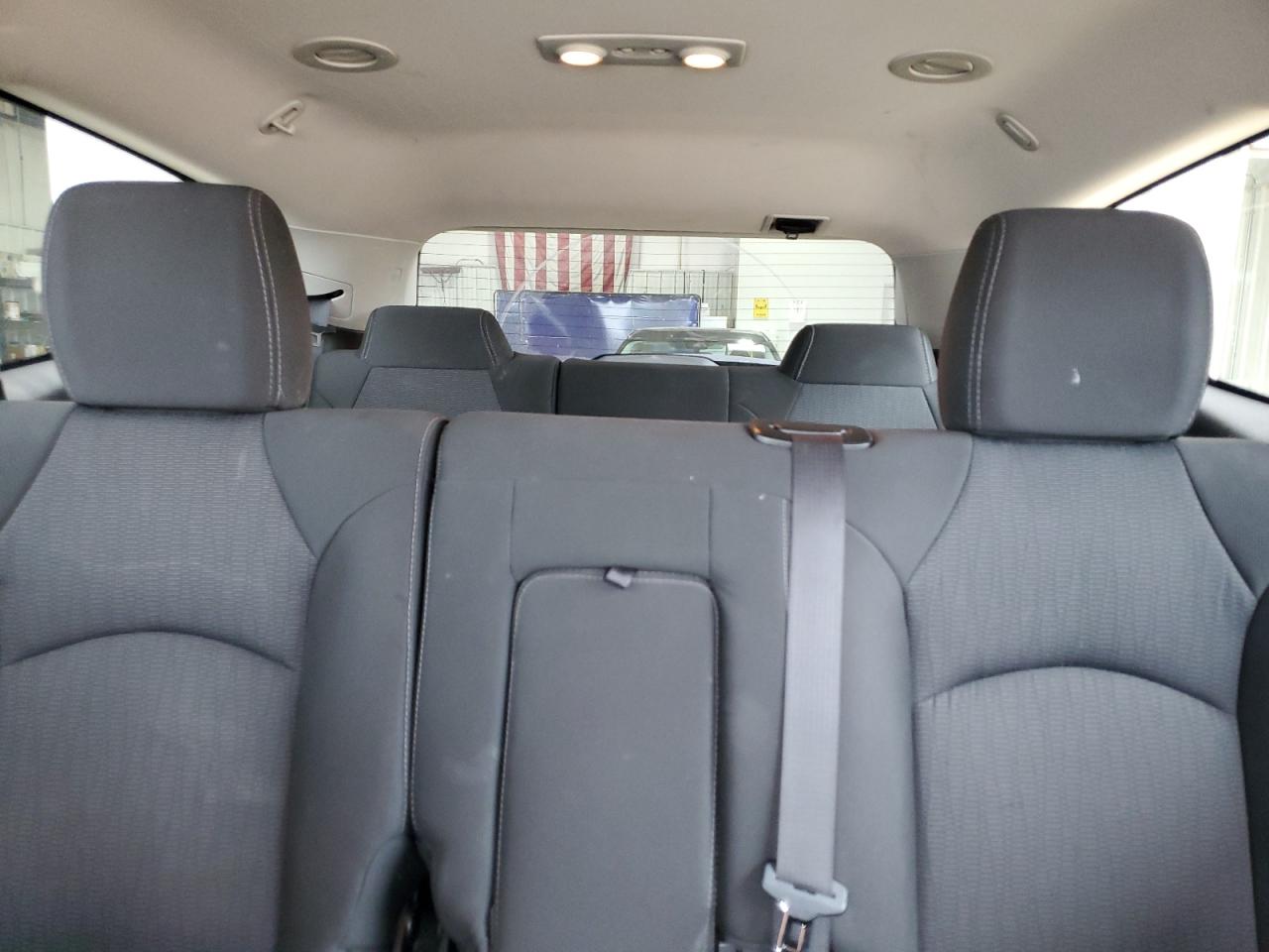 2016 Chevrolet Traverse Lt VIN: 1GNKVGKD6GJ215347 Lot: 70130435