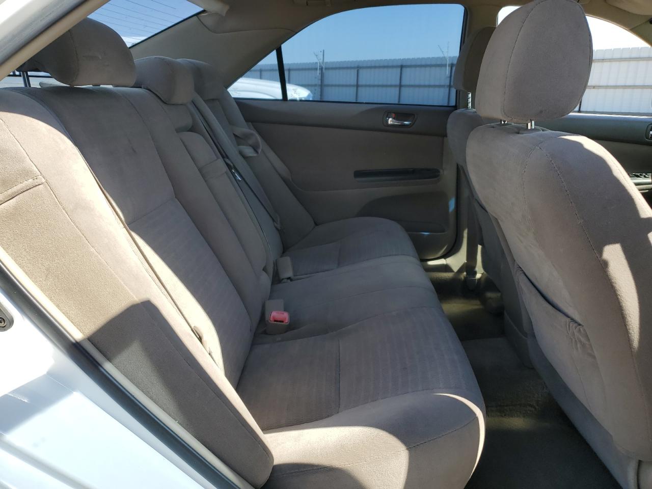 2005 Toyota Camry Le VIN: 4T1BE32K55U399798 Lot: 81875745