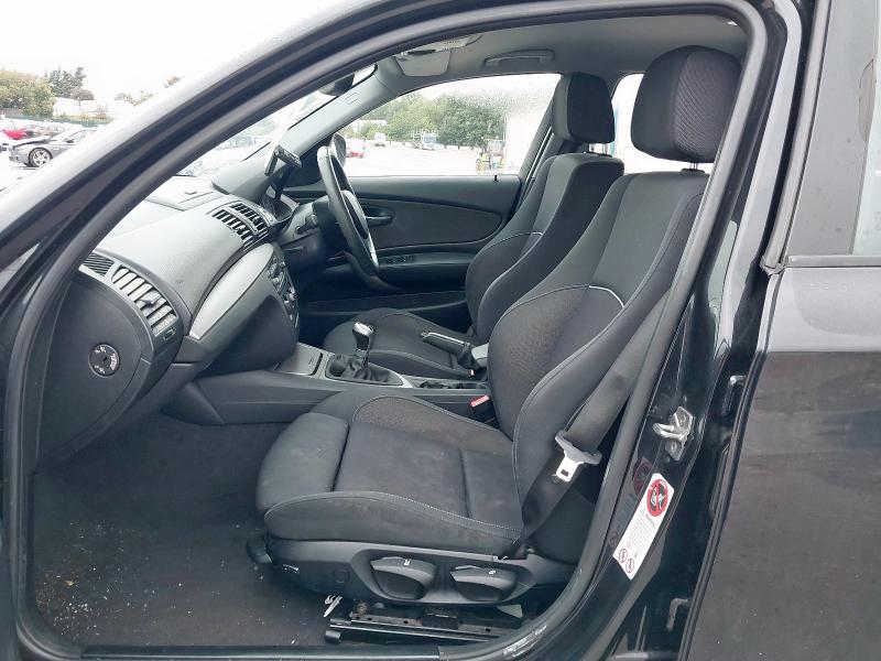 2011 BMW 118D SPORT 