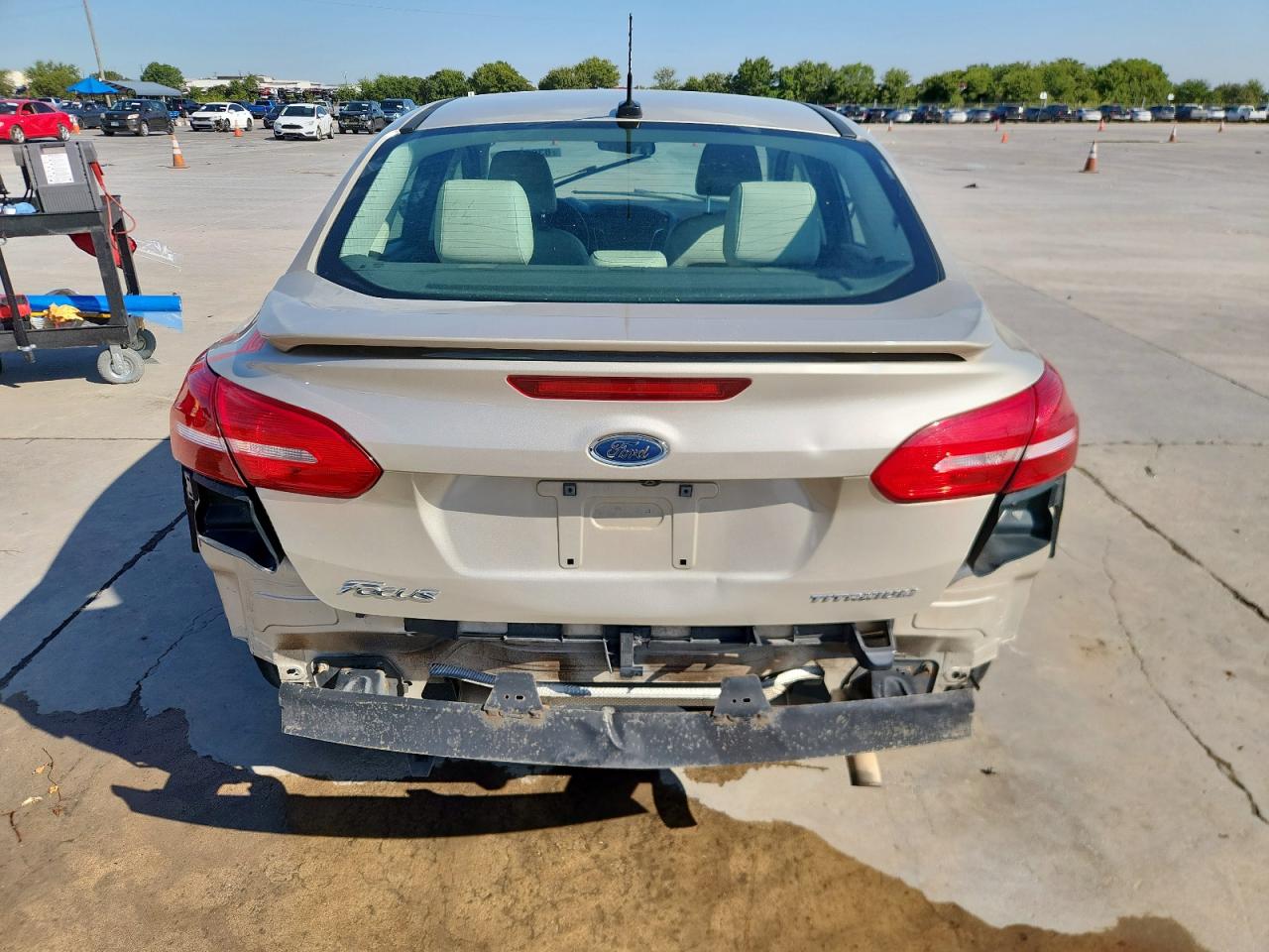 2018 Ford Focus Titanium VIN: 1FADP3J21JL236239 Lot: 83937275