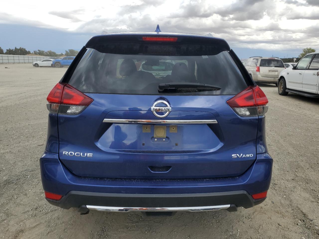 2018 Nissan Rogue S VIN: JN8AT2MV6JW315465 Lot: 80149605