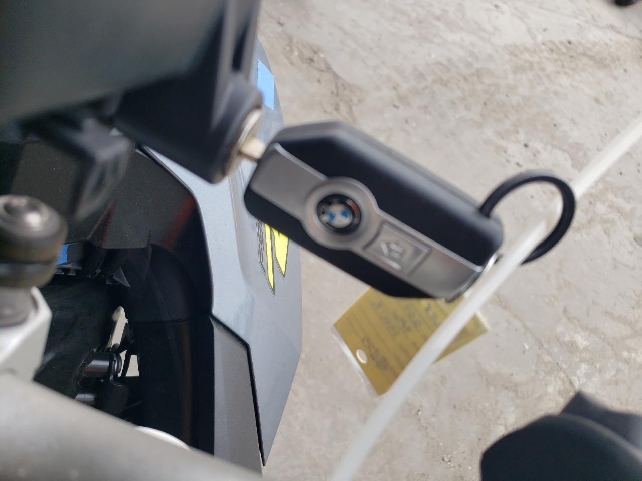 2023 BMW F 900 R VIN: WB10K1304P6G41932 Lot: 82065175