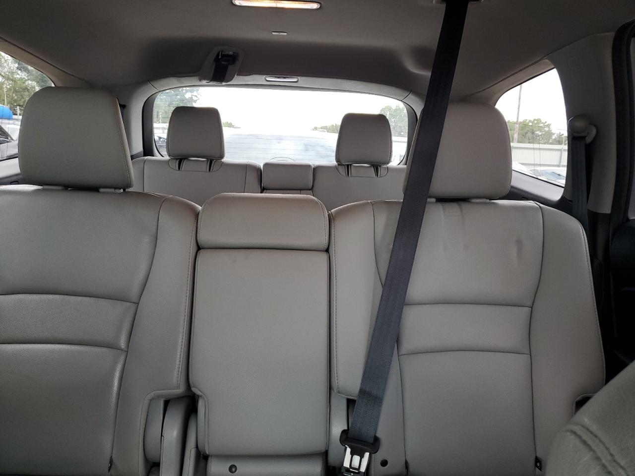 2016 Honda Pilot Touring VIN: 5FNYF5H9XGB048084 Lot: 81235935