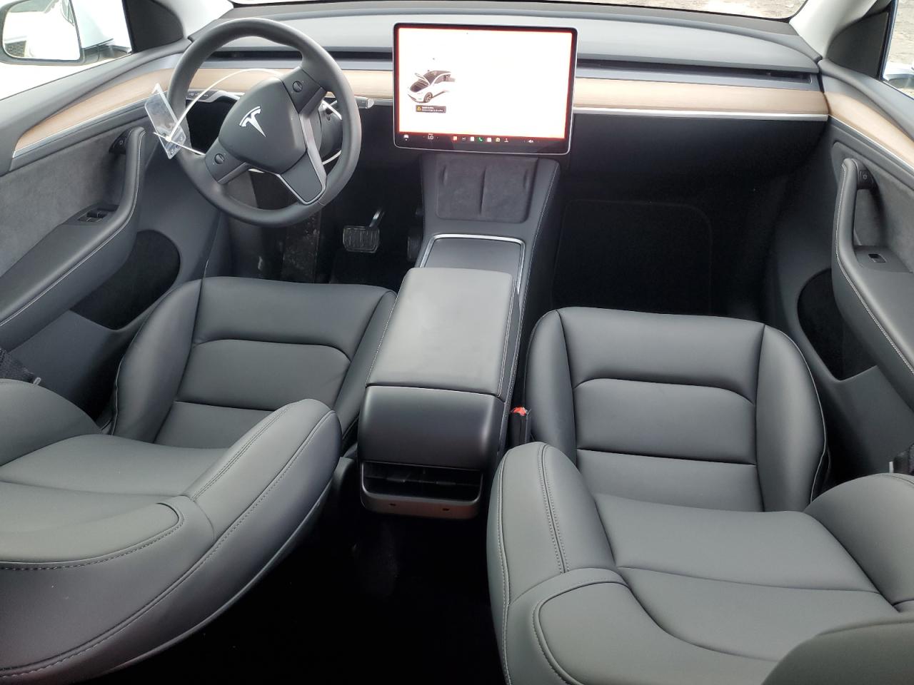 2025 Tesla Model Y VIN: 7SAYGDEE5SA365286 Lot: 71881925