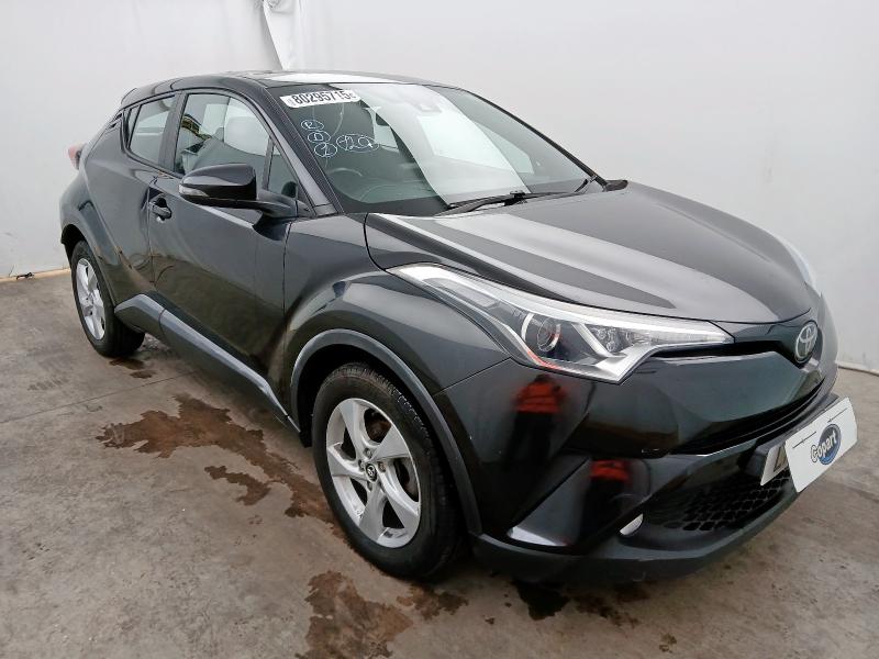 2018 TOYOTA C-HR ICON 