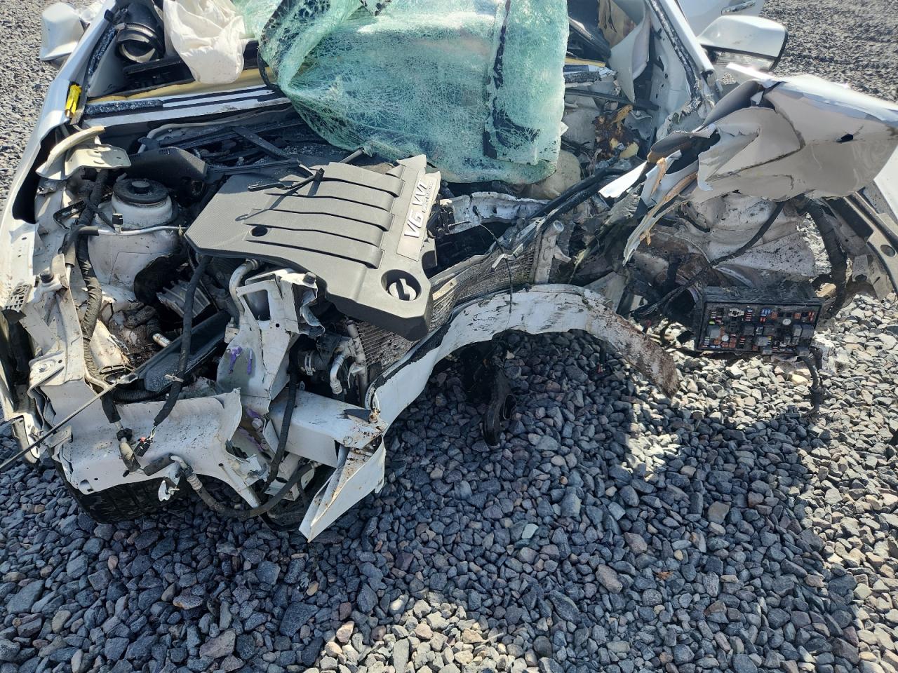 2016 Buick Lacrosse VIN: 1G4GB5G39GF110313 Lot: 81950625