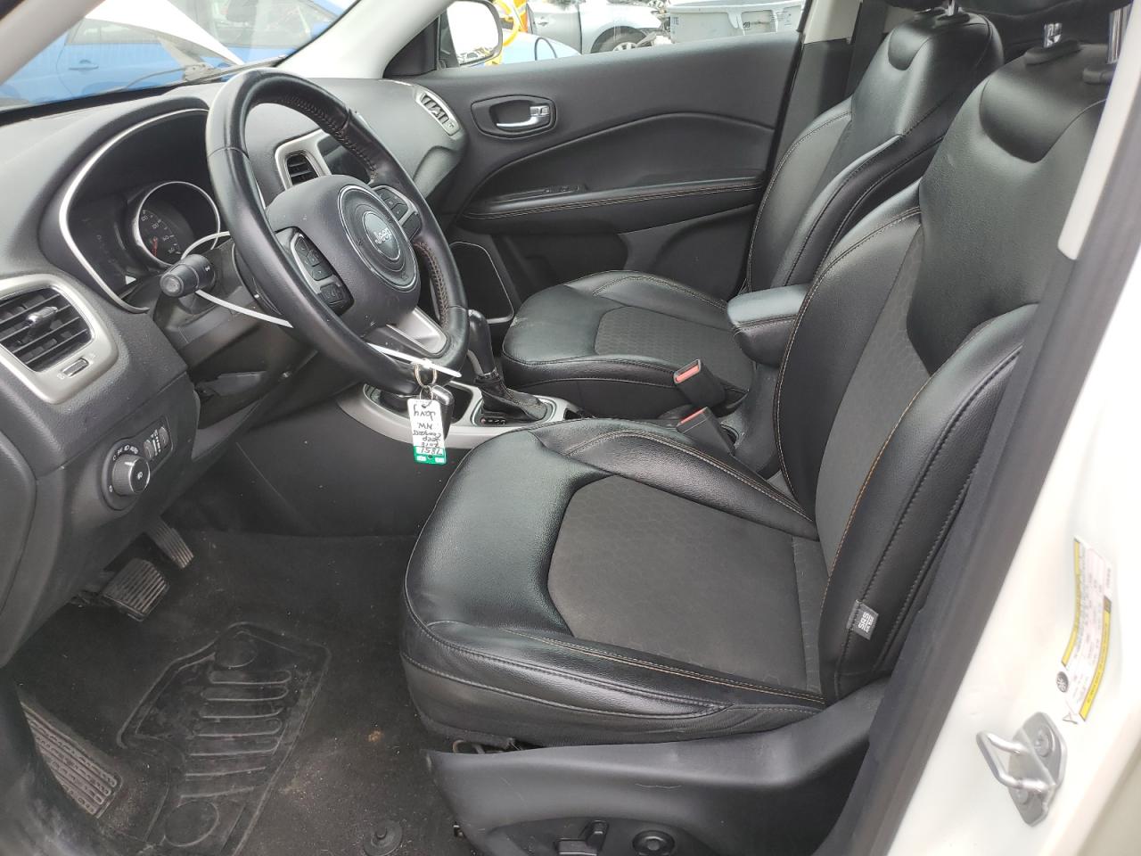 2018 Jeep Compass Latitude VIN: 3C4NJDBB9JT251810 Lot: 80884855