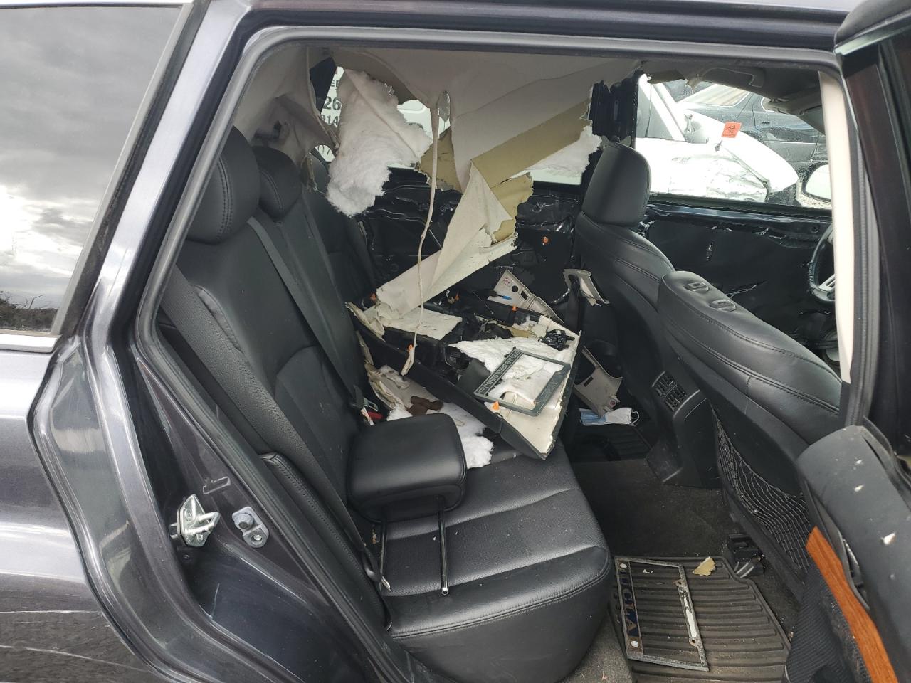 2013 Subaru Outback 3.6R Limited VIN: 4S4BRDJC5D2294435 Lot: 80593775