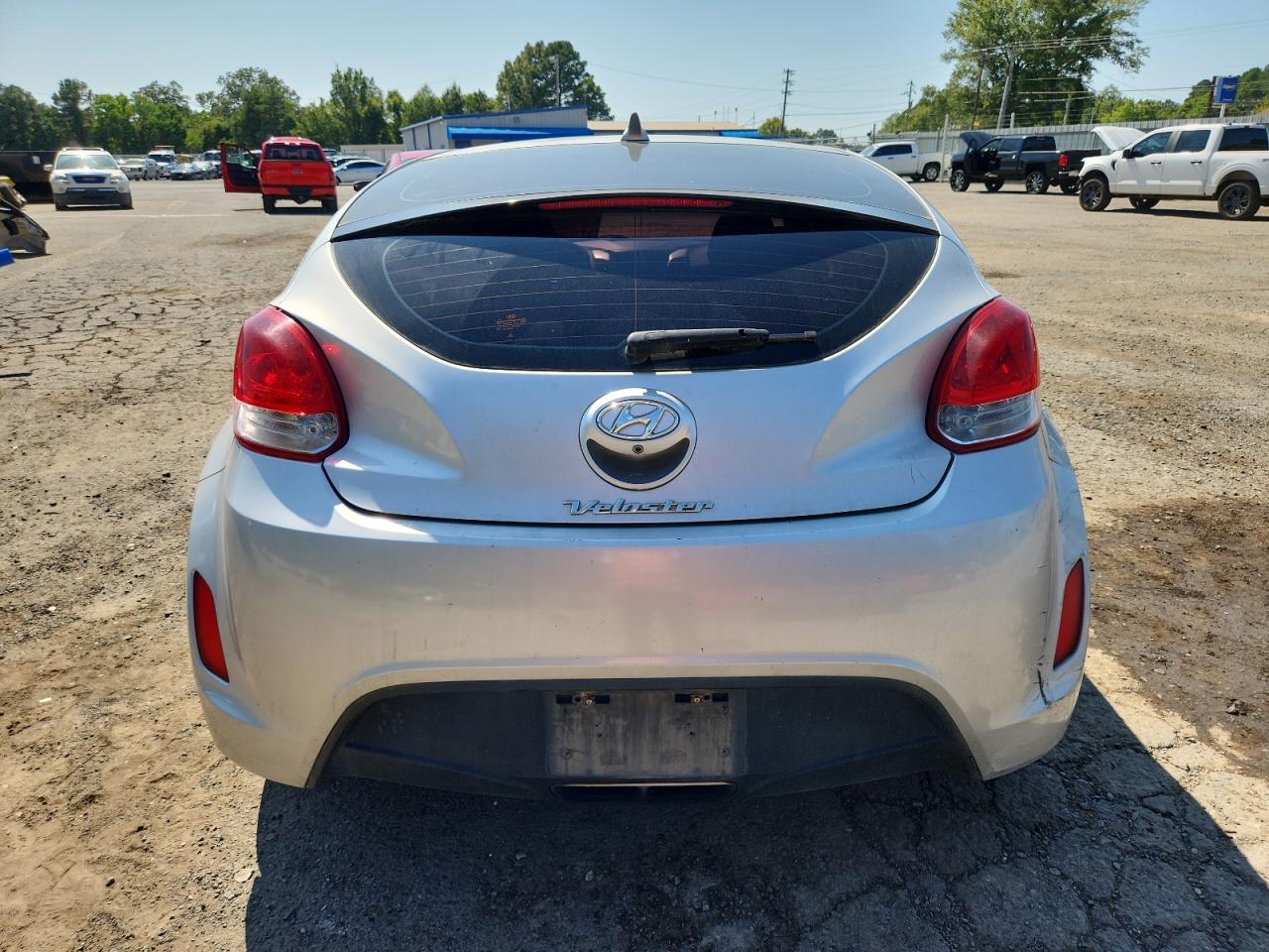 2015 Hyundai Veloster VIN: KMHTC6AD8FU224493 Lot: 71479985
