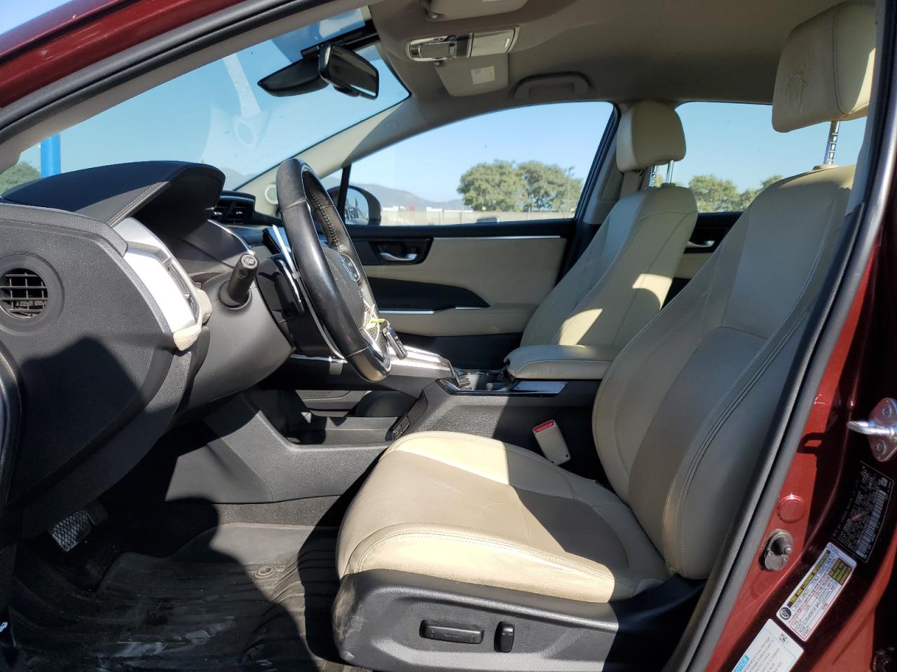 2018 Honda Clarity Touring VIN: JHMZC5F34JC021512 Lot: 84779025