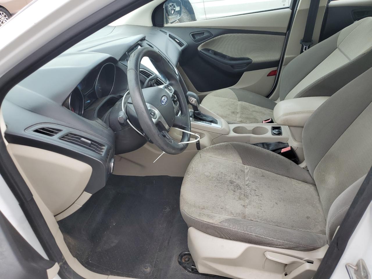 2012 Ford Focus Se VIN: 1FAHP3F23CL470217 Lot: 81022375