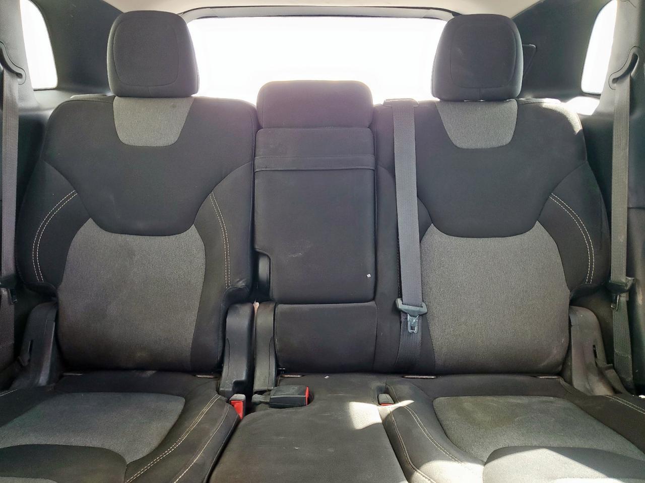 2015 Jeep Cherokee Sport VIN: 1C4PJLAB5FW721871 Lot: 83952435