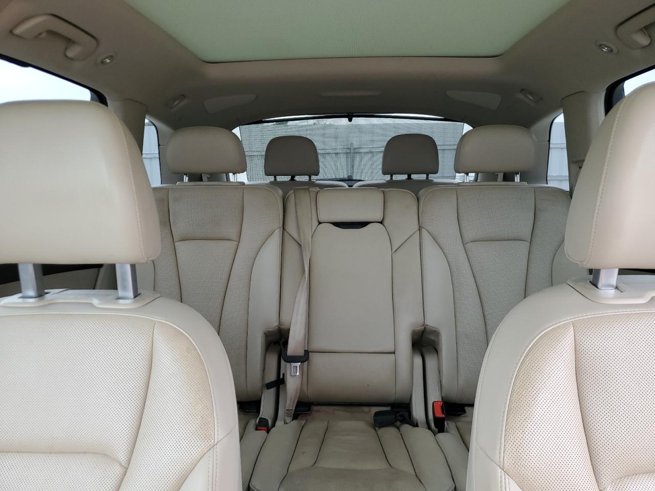 2017 Audi Q7 Prestige VIN: WA1VAAF71HD032886 Lot: 81648115