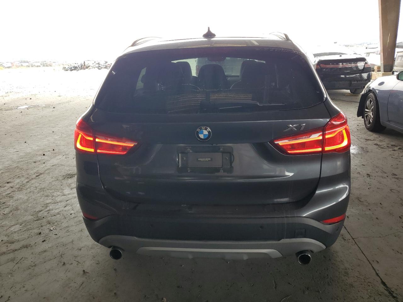2017 BMW X1 xDrive28I VIN: WBXHT3C3XH5F72487 Lot: 70898715
