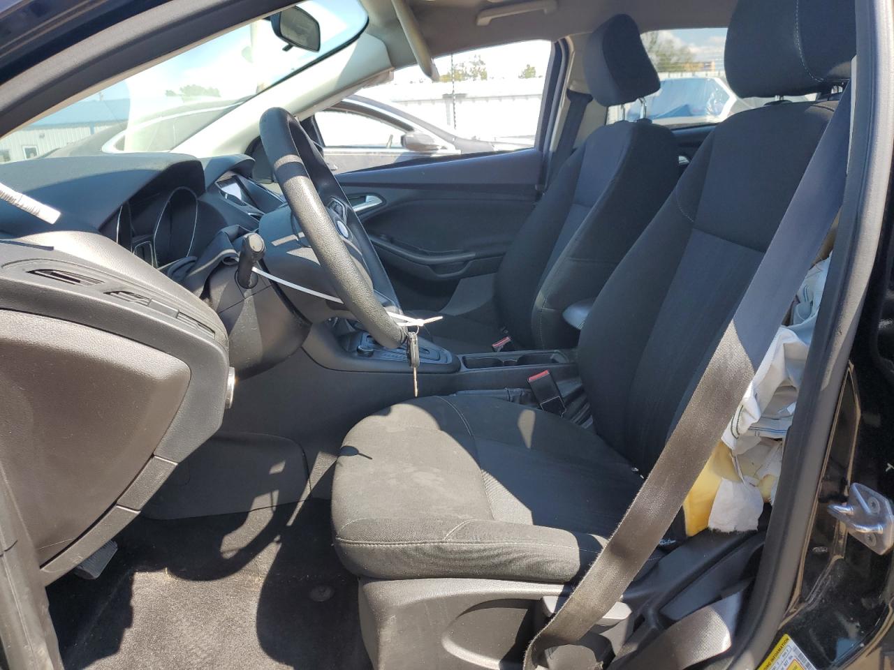 2017 Ford Focus Sel VIN: 1FADP3M2XHL314605 Lot: 83896005