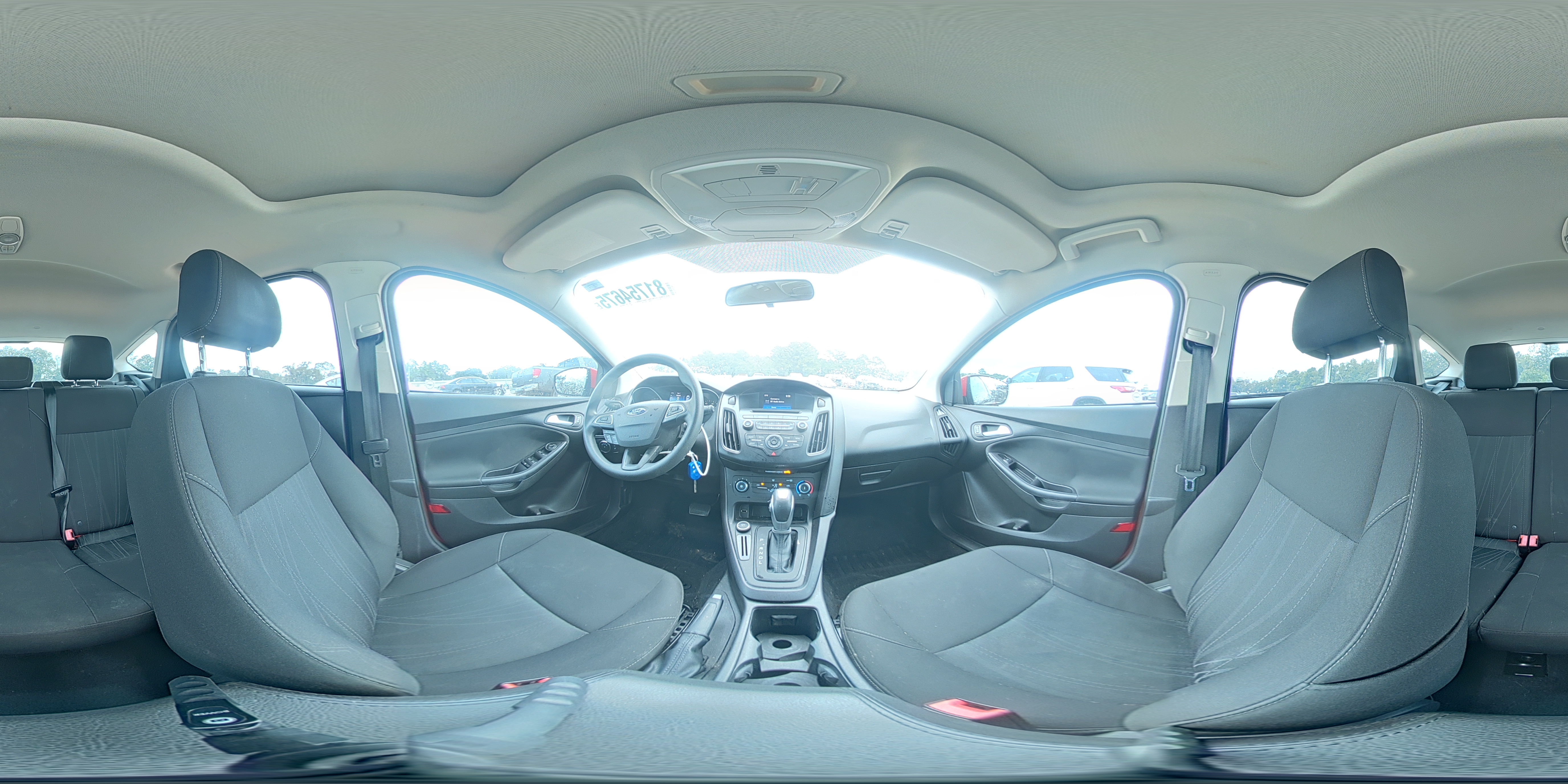 2015 Ford Focus Se VIN: 1FADP3K22FL311679 Lot: 81754675