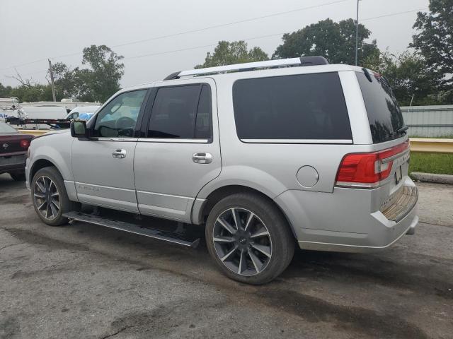 Паркетники LINCOLN NAVIGATOR 2017 Серебристый