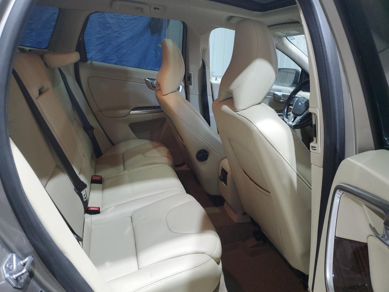 2015 Volvo Xc60 T6 Premier+ VIN: YV4902RC9F2623515 Lot: 80900345