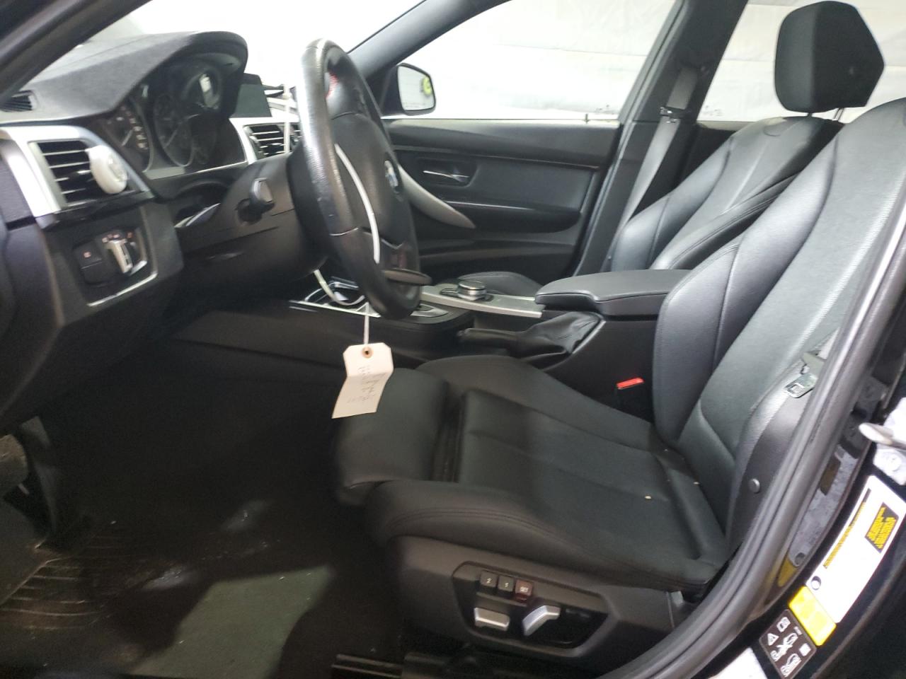 2018 BMW 330 Xi VIN: WBA8D9C51JEB34992 Lot: 84213305