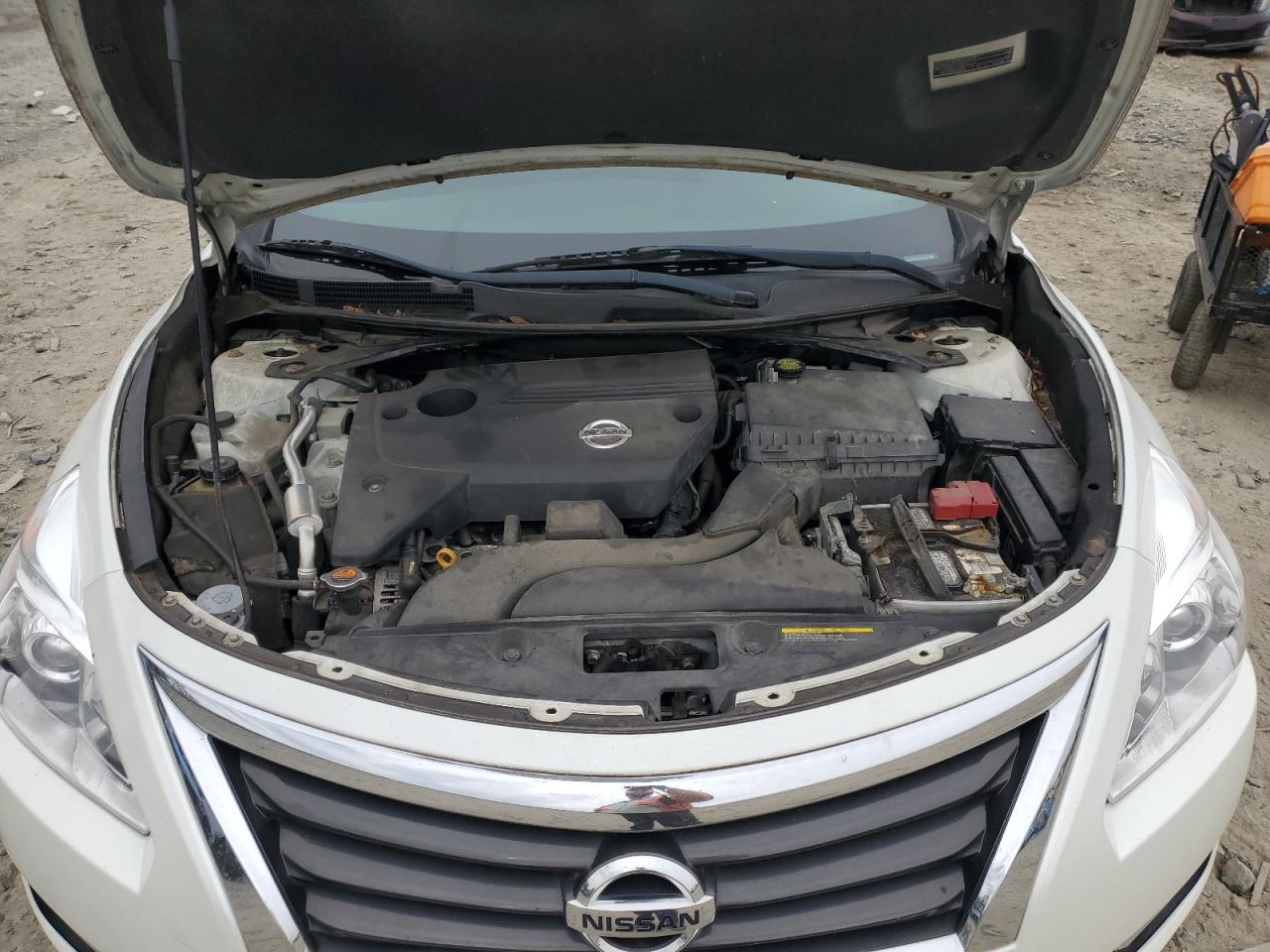 2015 Nissan Altima 2.5 VIN: 1N4AL3APXFN306729 Lot: 84800685