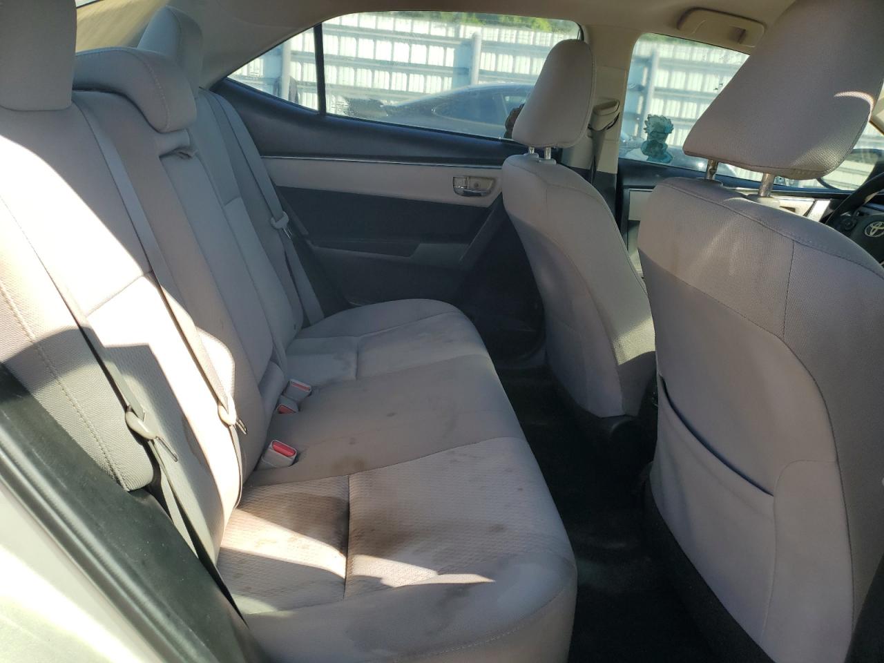 2015 Toyota Corolla L VIN: 2T1BURHE1FC447257 Lot: 81588545