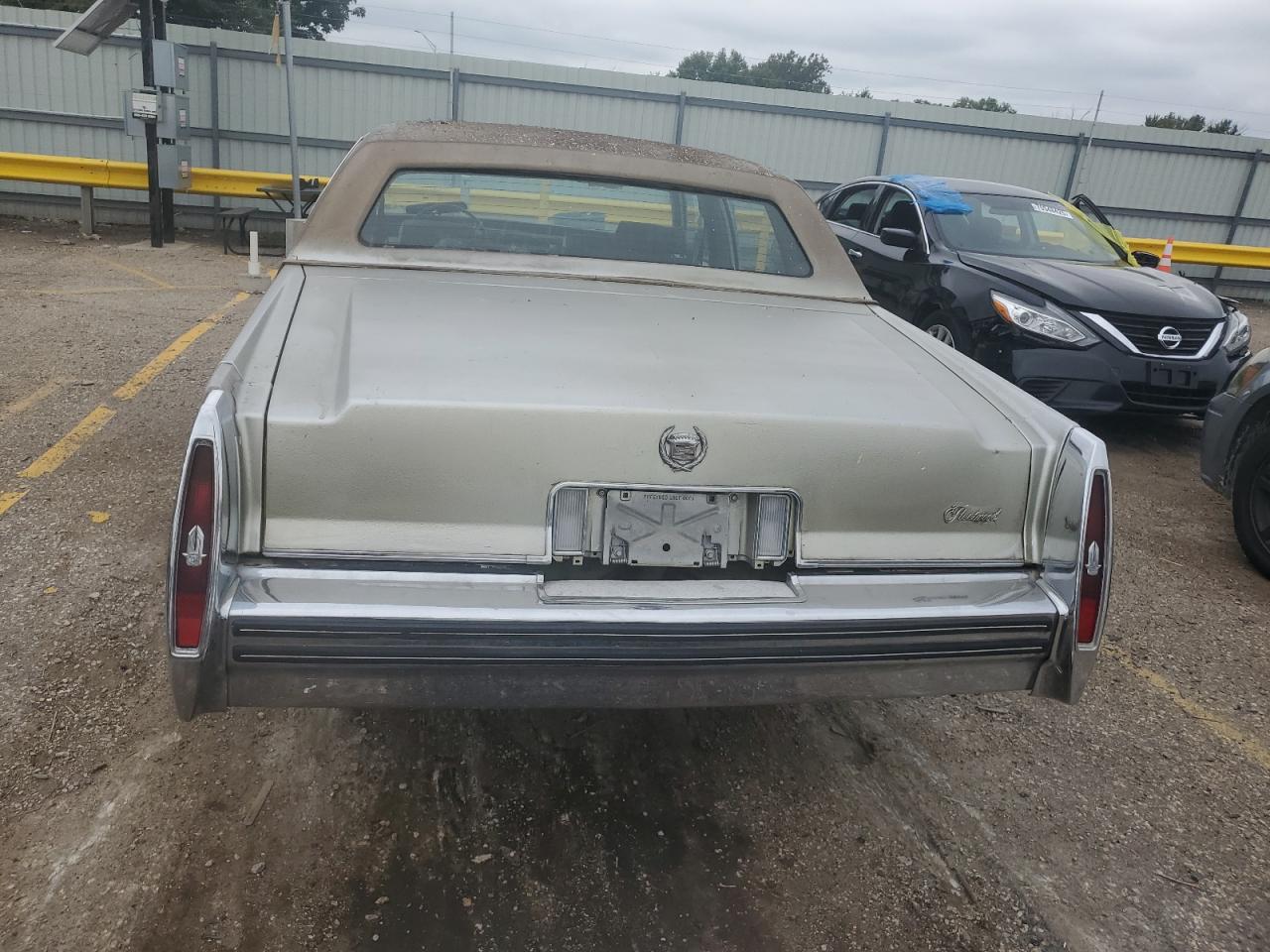 1979 Cadillac Fleetwood VIN: 6B69599265760 Lot: 71255535