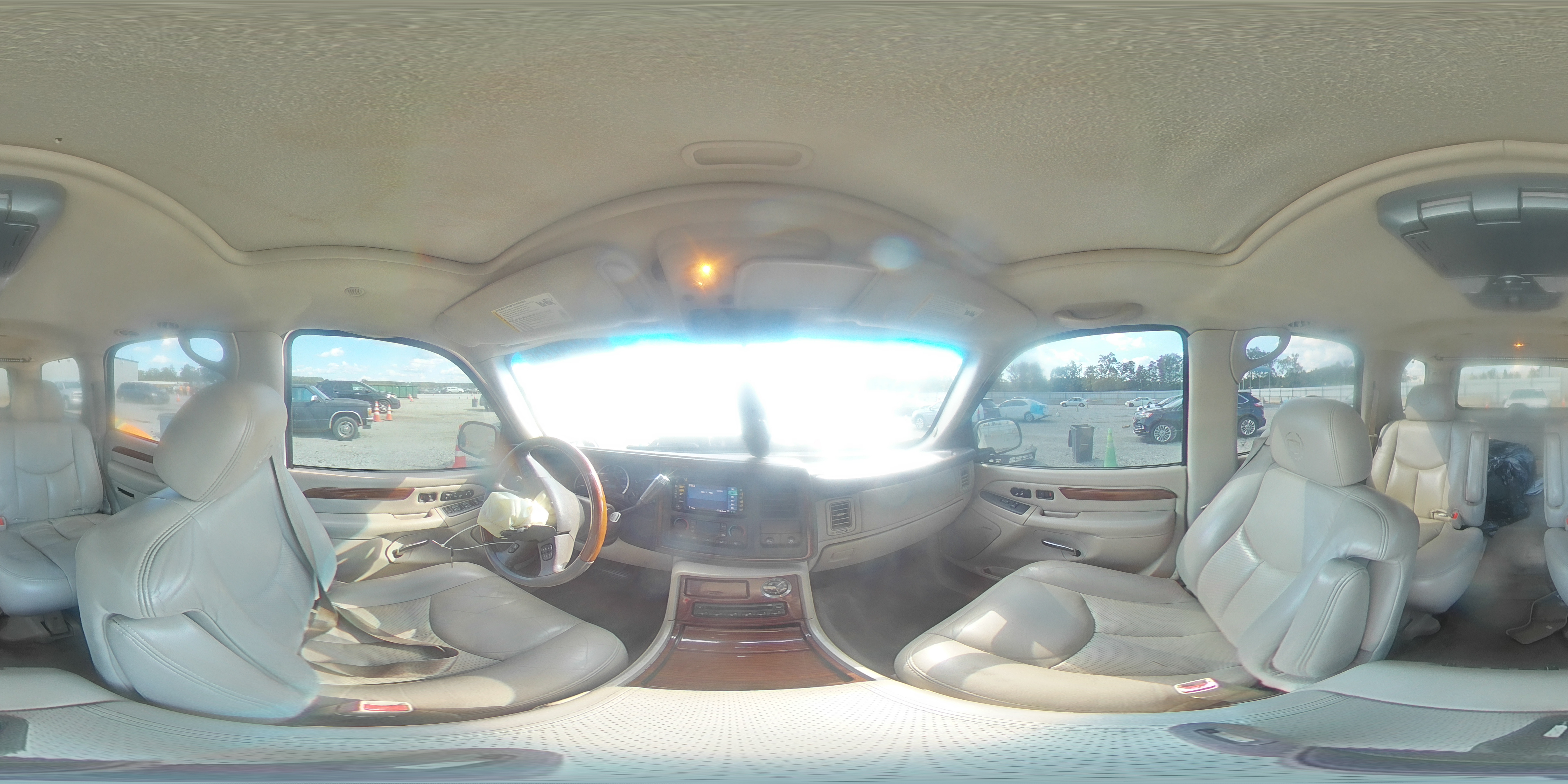 2004 Cadillac Escalade Luxury VIN: 1GYEK63N24R189742 Lot: 80224225