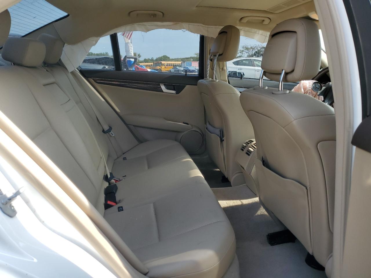 2013 Mercedes-Benz C 250 VIN: WDDGF4HB8DR295060 Lot: 80993035