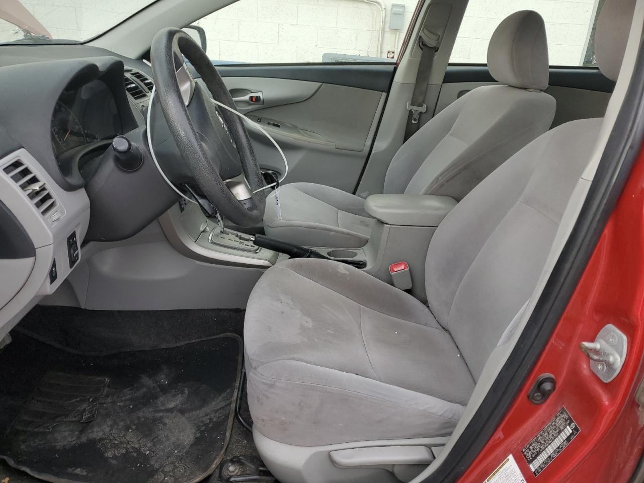 2011 Toyota Corolla Base VIN: JTDBU4EE4BJ101323 Lot: 84584445