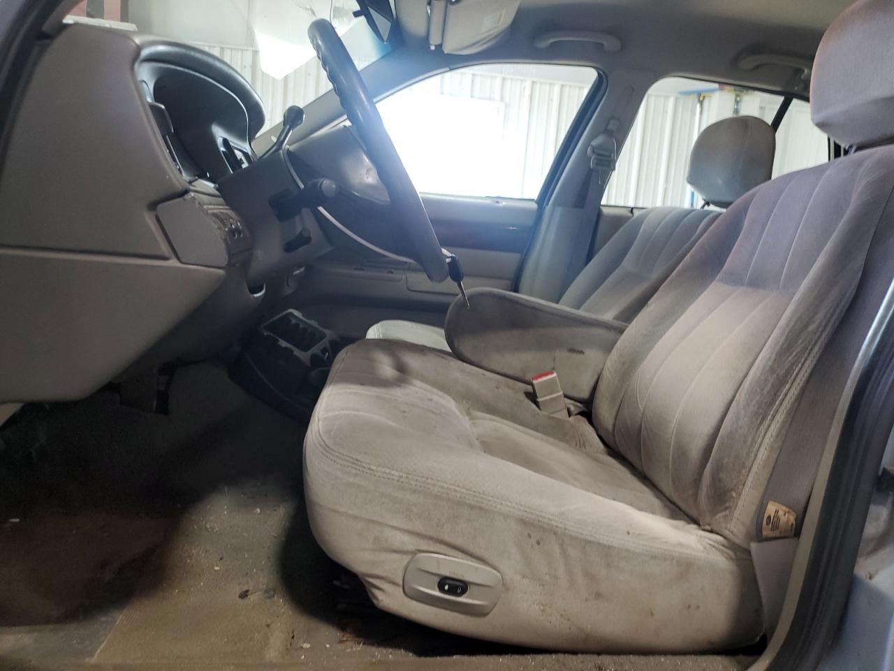 2003 Mercury Grand Marquis Gs VIN: 2MEFM74W93X681897 Lot: 84870555